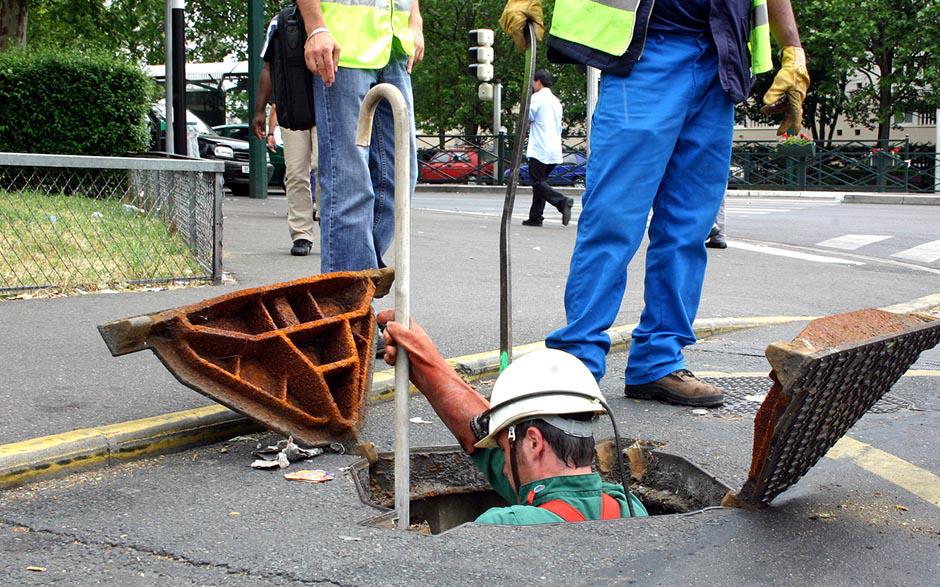 déboucher une canalisation d'eaux usées Colombes
